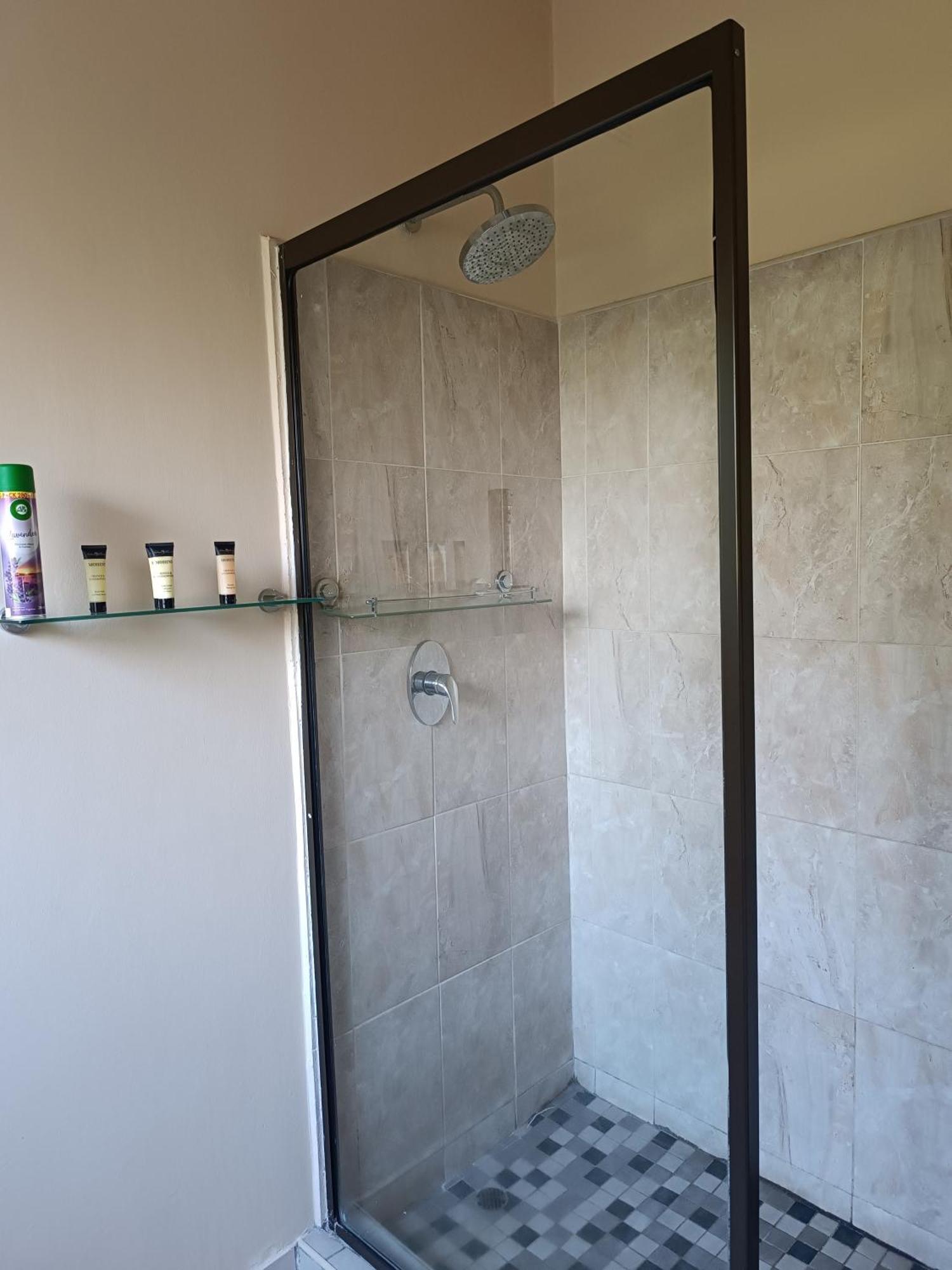מלון הארארה Jacaranda מראה חיצוני תמונה